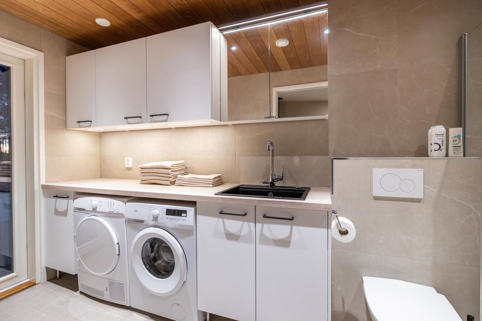 Brand New Arctic Snowstar Apartment โรวานิเอมิ ภายนอก รูปภาพ